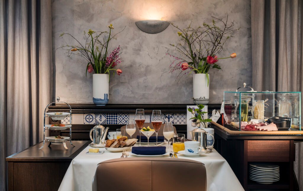 Ein elegantes Frühstück im Söl’ring Hof auf Sylt – das perfekte Urlaubsziel.