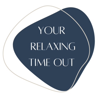 Navy blue shape, Söl’ring Hof Sylt holiday, relaxing text.